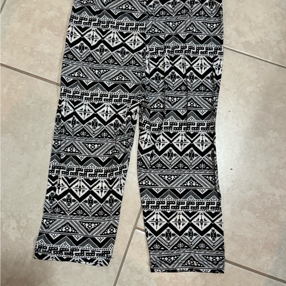 Adult Black and White Patterned Bottoms